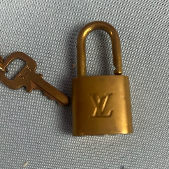 Louis Vuitton Accessories - Louis Vuitton Lock and Key Set 345 with free Unbranded Chain